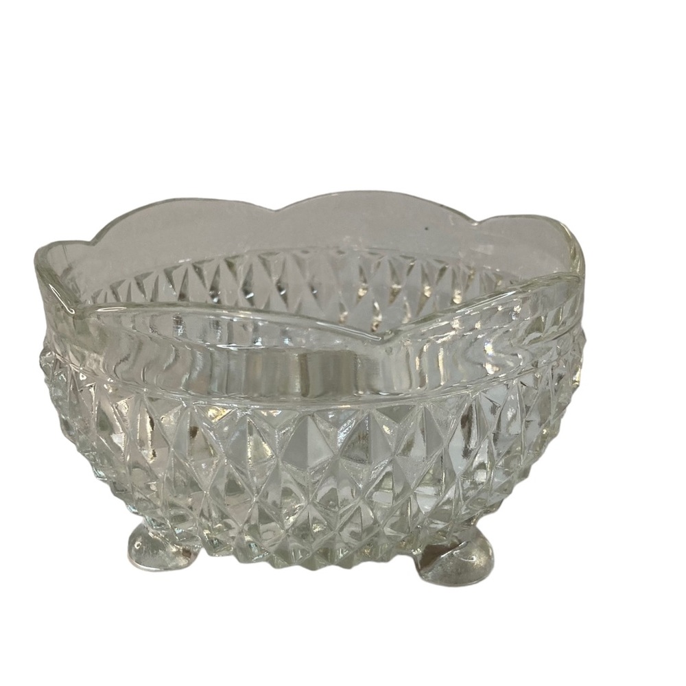 Vintage Indiana glass footed bowl Diamond Point pattern